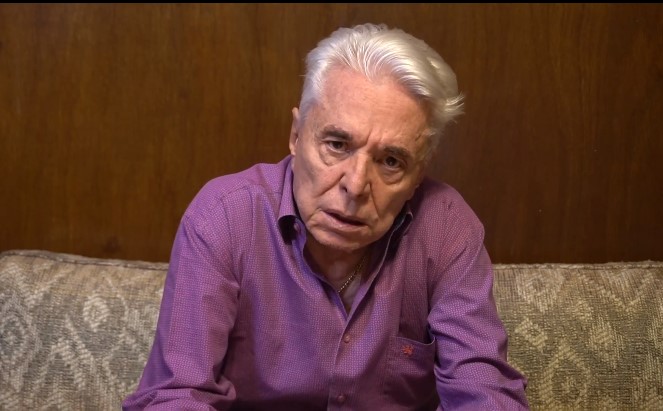 Enrique Guzmán respondió a los recientes cuestionamientos que la ha hecho la prensa sobre acusaciones en su contra de abuso a menores. Captura.