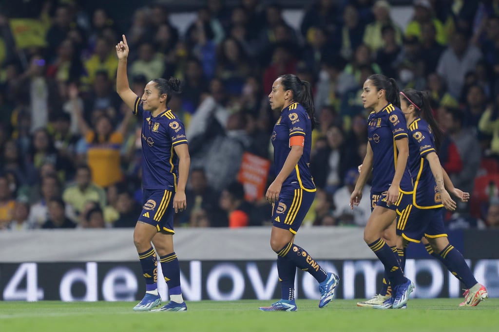 El América todavía no pierde las esperanzas. Ángel Villacampa, DT de las azulcrema, sentenció que 'no se regalarán esos minutos' y por ello, harán todo lo posible por remontar en la Final de Vuelta. (FOTO: ARCHIVO)