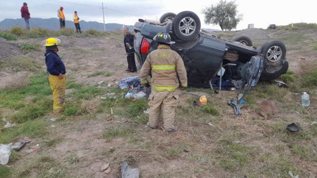 De manera inmediata hasta el lugar acudieron los agentes de seguridad. (EL SIGLO DE TORREÓN)