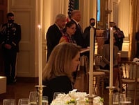 Comparte empresaria episodios de la cena AMLO-Trump en la Casa Blanca