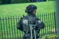 Aseguran a presunto agresor tras tiroteo cerca de Casa Blanca