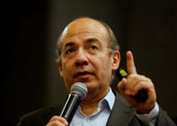 'Mientes', dice Calderón a Córdova tras revés a México Libre