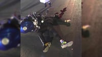 Muere motociclista tras impacto con camioneta que partió su cabeza en Torreón