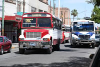 Durango suspende uso de transporte público en fin de semana por COVID-19