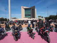 Protestan motociclistas en Torreón en contra de restricción vial