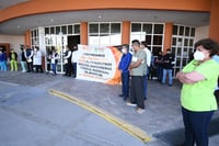 Clínicas del Magisterio en Coahuila exigen vacunación