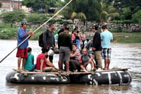 México alista plan para reforzar controles migratorios en su frontera sur