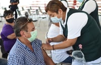 Desconoce Municipio de Torreón logística de vacunación antiCOVID en mayores de 50 años