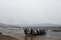 Tormenta 'Dolores' toca tierra en la costa mexicana del Pacífico