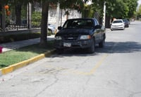 Consejo de Vialidad en Torreón recomienda 'poner orden' en estacionamientos 'exclusivos' que no están autorizados