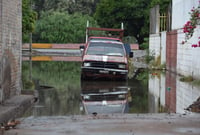 Laguna de regulación en la colonia Santiago Ramírez de Torreón alcanza 70% de su capacidad