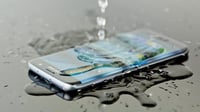 Descubre si tu celular es resistente al agua sin tener que mojarlo