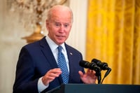 El presidente Joe Biden pide energía solar para Estados Unidos