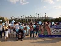 Asociaciones se manifiestan en la Plaza Mayor de Torreón contra resolución sobre aborto