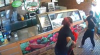 Empleada de restaurante es suspendida tras publicar video en donde se enfrentó a un ladrón armado