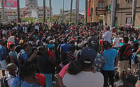 Crece la frustración de migrantes varados en el sur de México