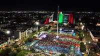 Familias regresan a dar el Grito de Independencia a la Plaza Mayor de Torreón