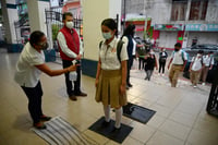 Entre 15 y 16 millones de alumnos volvieron a clases presenciales en México