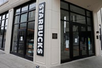 Amazon y Starbucks van por cafeterías inteligentes