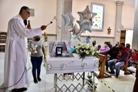 Madre atraviesa viacrucis para intentar salvar a su hijo en Torreón