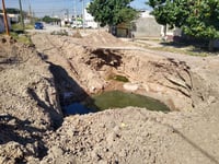 Autoridades olvidan arreglar socavón en Ciudad Nazas, Torreón