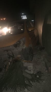Menor ebrio provoca accidente en Torreón con taxi de su amigo