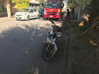Motociclista arrolla a peatón en Torreón y le provoca una fractura expuesta