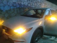 Choque en Torreón Jardín deja autos en pérdida total