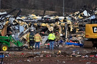 Suman más de 70 muertos en Kentucky por tornado, asegura gobernador