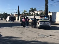Ciclista termina lesionada tras impacto de automóvil en Torreón
