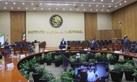 FGR arma carpeta de investigación contra consejeros del INE que votaron por posponer revocación de mandato