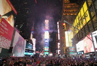 Nueva York mantendrá festejos de Año Nuevo a pesar de alza en contagios