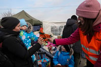 Rusia y Ucrania pactan corredor humanitario