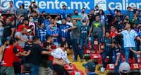 Suspenden a cinco servidores públicos por riña en Querétaro