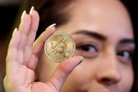 Bitcoin y su relación con El Salvador después de medio año