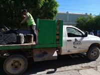 Dirección de Obras Públicas intensifican labor de bacheo en Lerdo