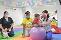 Salud Municipal de Gómez Palacio capacita a mamás en estimulación temprana