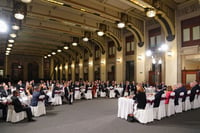 López Obrador ofrece cena a empresarios de EUA, integrantes del Consejo de las Américas
