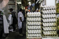 Productos como leche y huevo serán beneficiados con plan de AMLO contra inflación