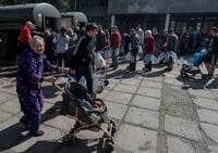 Zelenski informa que 100 civiles han sido evacuados exitosamente de Mariúpol