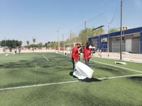 Renuevan canchas sintéticas de la Unidad Deportiva Torreón 