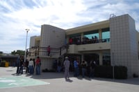 Preparatoria Luzac en Torreón suspende clases presenciales por brote de COVID-19