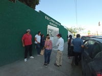 Con retraso, abren casillas electorales en Gómez Palacio