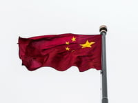 China acusa a EUA de 'secuestrar' el apoyo a países asíaticos