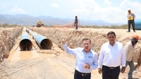 Gobernador de Durango y alcalde de Lerdo visitan área del proyecto de Agua Saludable
