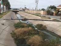 Vuelve problema de aguas malolientes al canal de riego de El Tajito