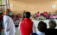 Instalan unidades móviles de salud en albergues de Matamoros