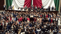 Oposición en el Congreso recibe a Xóchitl Gálvez a gritos de 'presidenta'