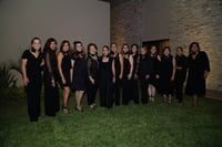 Integrantes del Club de Jardinería Orquídea Negra en su festejo de aniversario (EL SIGLO DE TORREÓN/ENRIQUE CASTRUITA)