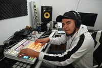 V1C3, productor lagunero: 'La música es un regalo que hay que compartir'